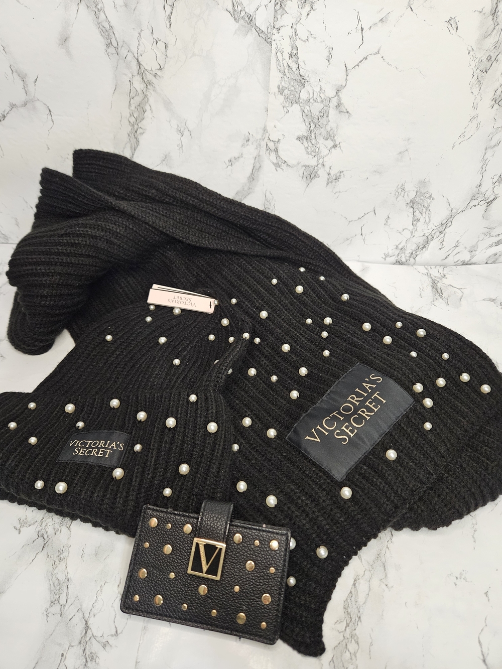 Victoria's Secret Black Pearl Studded Knit Scarf & Hat Set. + Card Holder.